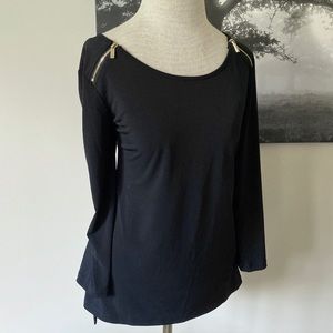 Calvin Klein Shoulder Zip Top